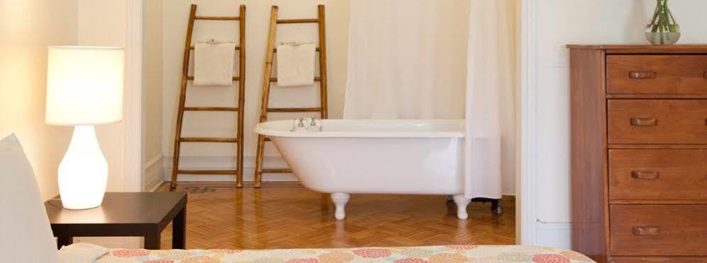 Casa Bianca Bed & Breakfast 4*